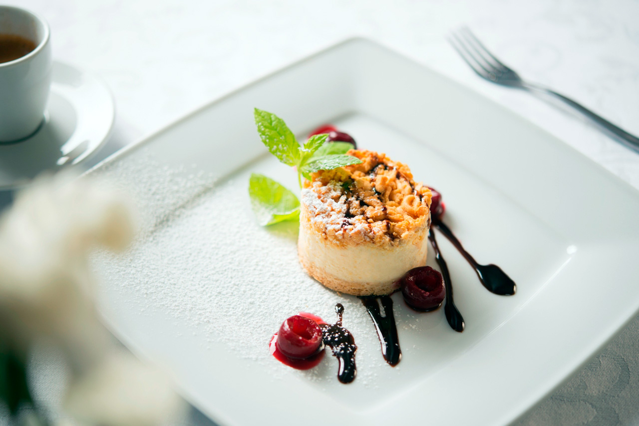 VILLA TRADYCJA noclegi hotel Białystok konferencje restauracje wypoczynek w Polsce